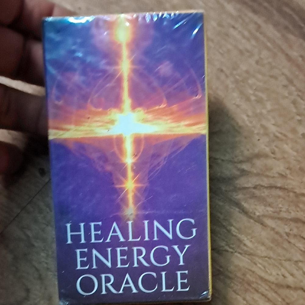NWT Healing Energy Oracle Cards